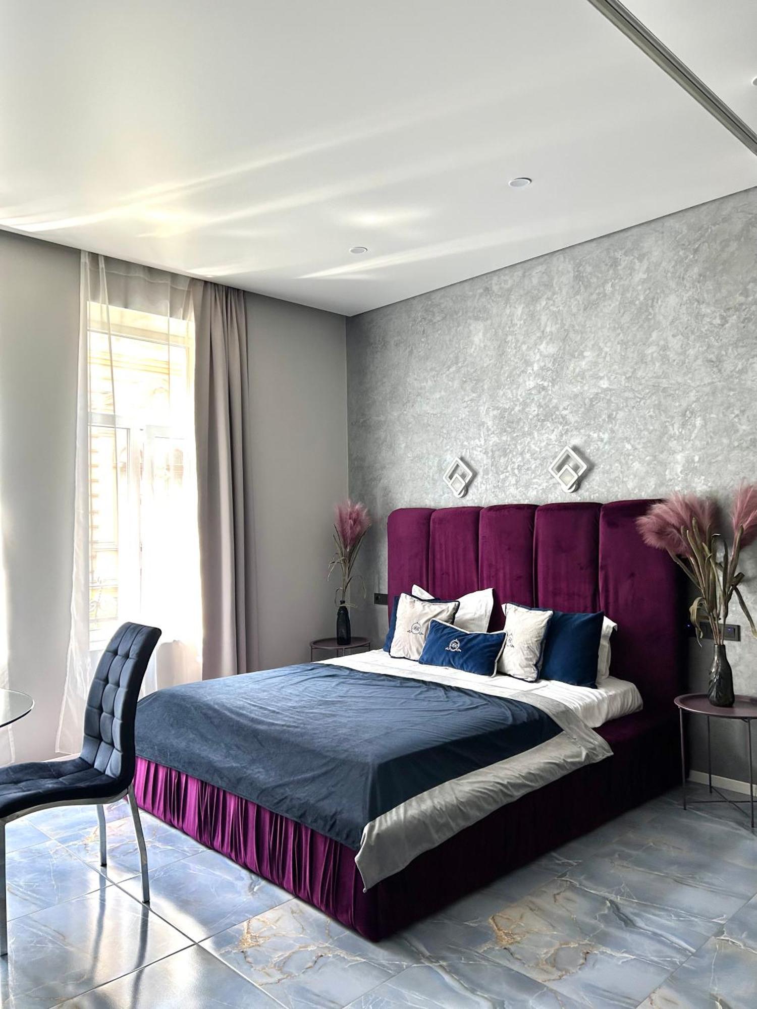 Family Boutique 4 * לבוב